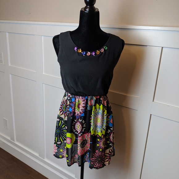 Fashion dress - Picture 2 of 5